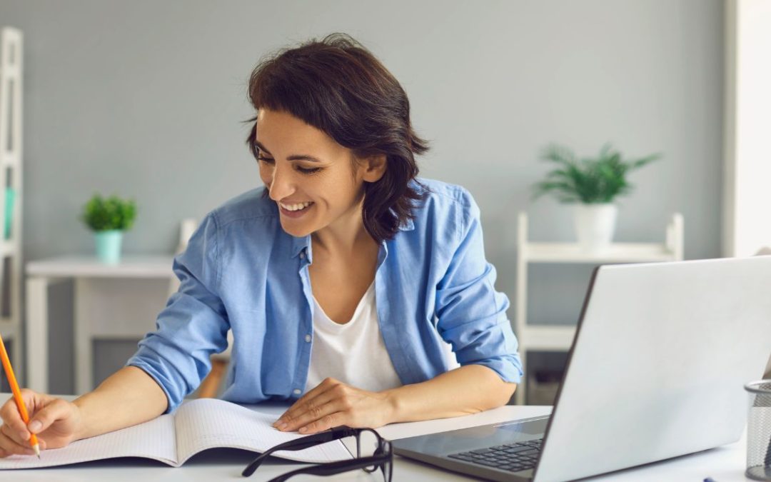 Jak przygotować się do egzaminu Cambridge FCE poprzez intensywny kurs języka angielskiego?